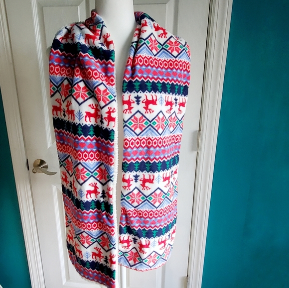 Lands End Scarf NWOT - Picture 2 of 7